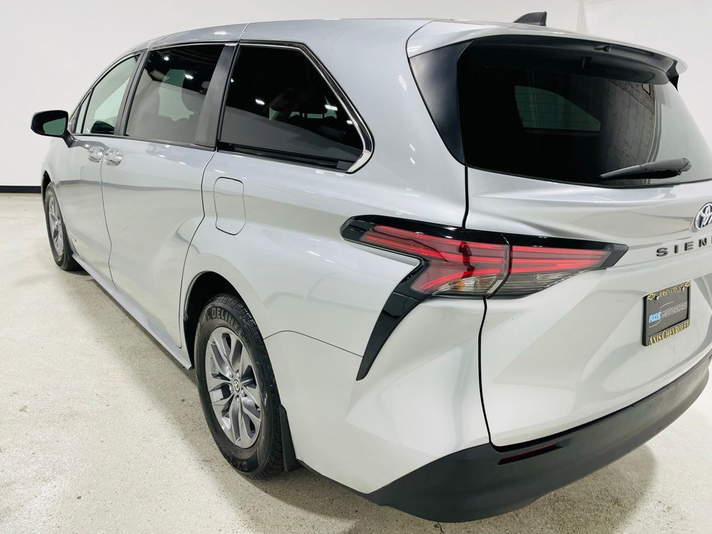 2021 Toyota Sienna LE Jersey City NJ