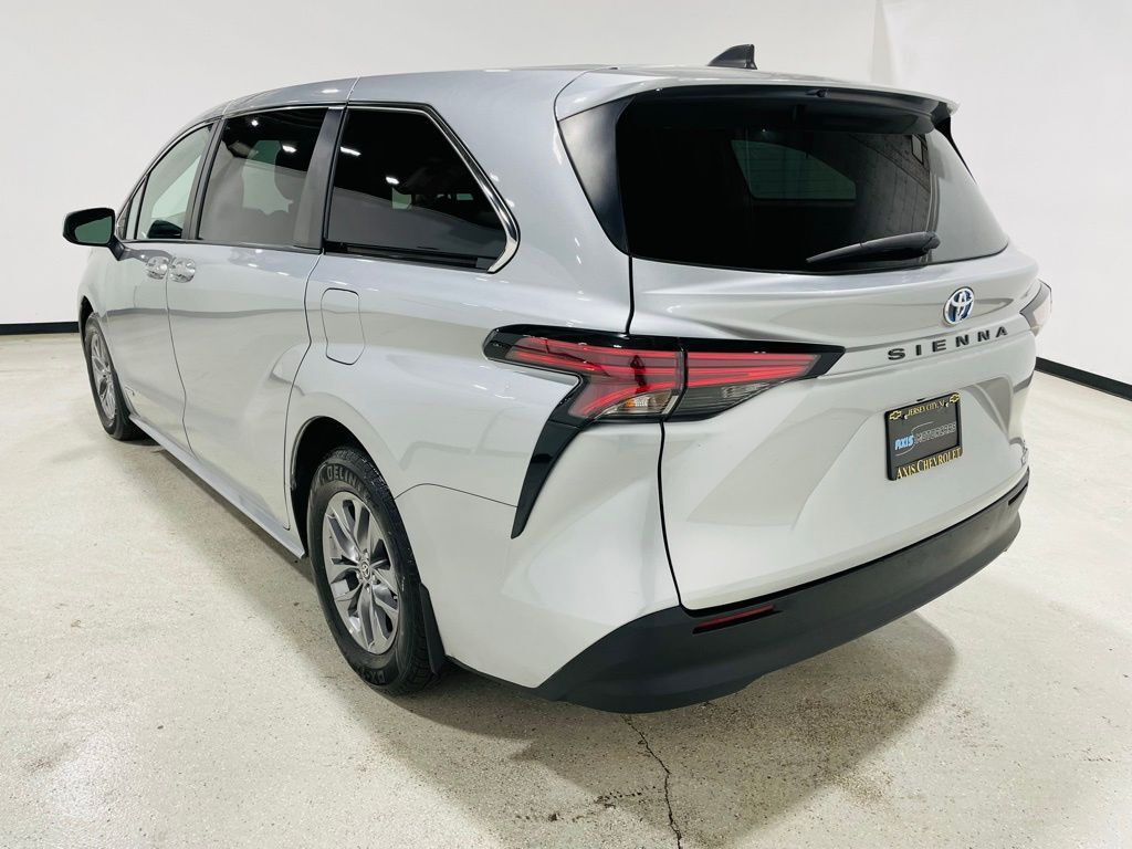 2021 Toyota Sienna LE Jersey City NJ
