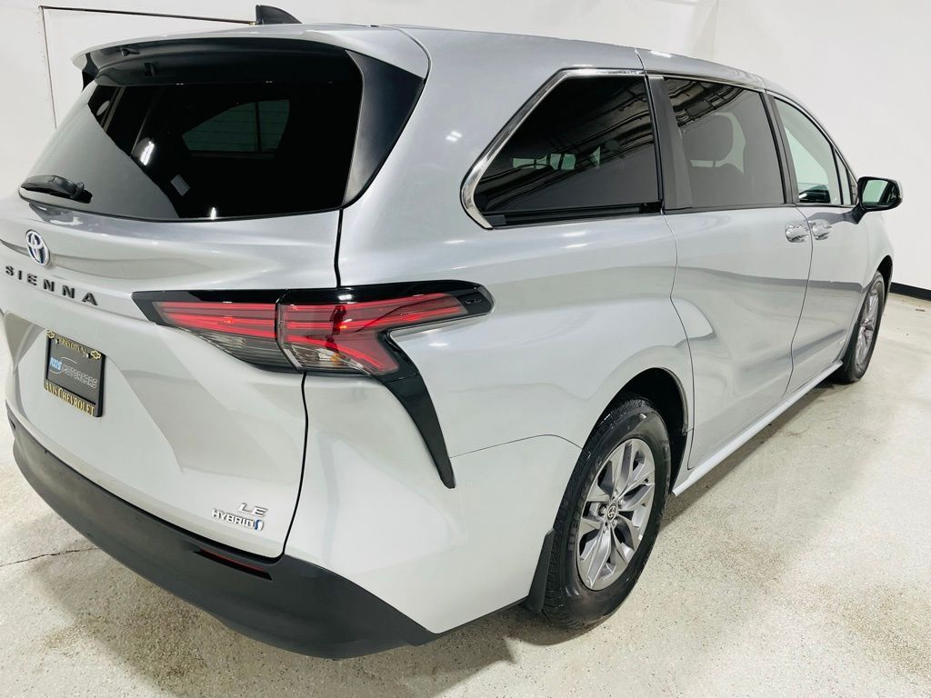 2021 Toyota Sienna LE Jersey City NJ