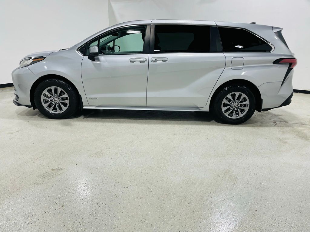 2021 Toyota Sienna LE Jersey City NJ