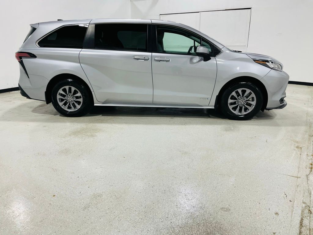 2021 Toyota Sienna LE Jersey City NJ