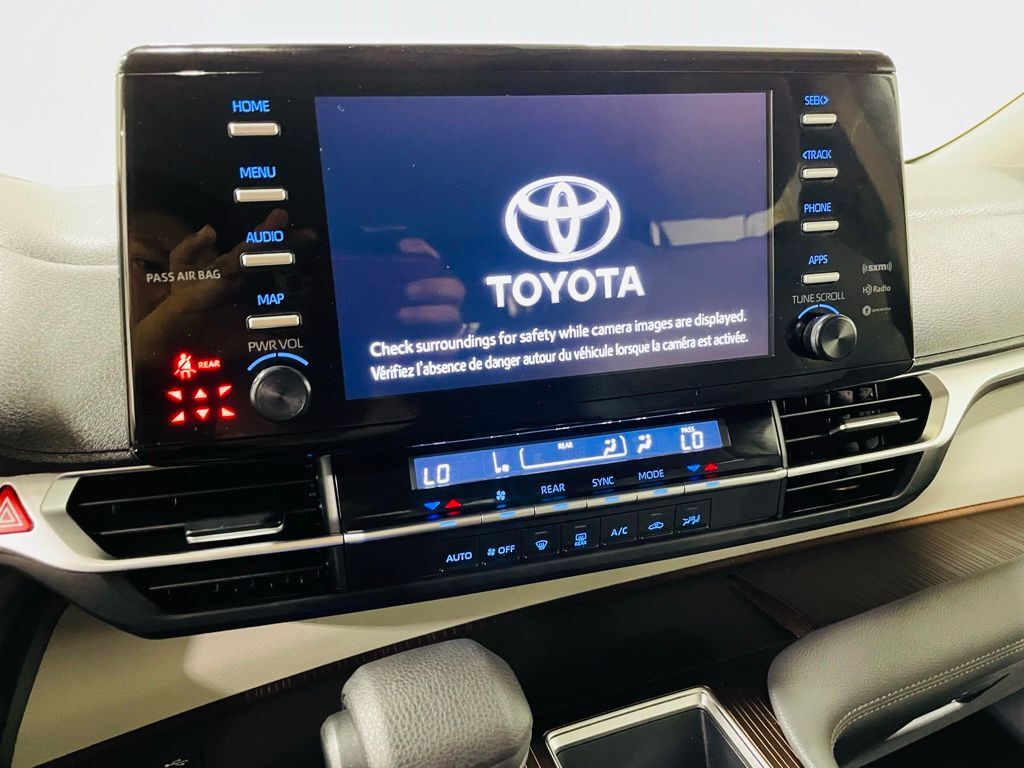 2021 Toyota Sienna LE Jersey City NJ