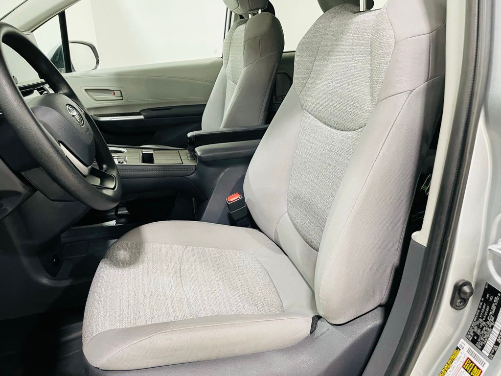 2021 Toyota Sienna LE Jersey City NJ
