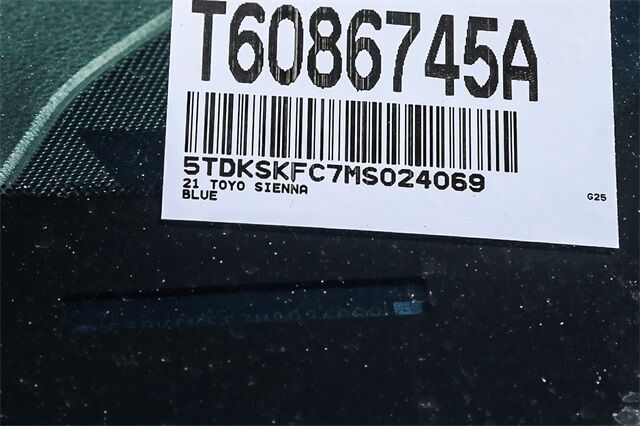 2021 Toyota Sienna LE Renton WA