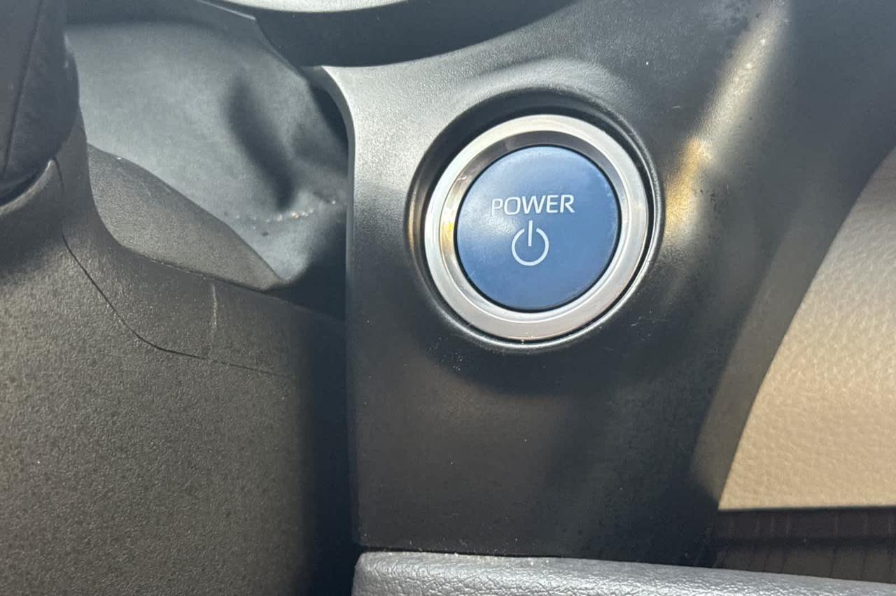 2021 Toyota Sienna LE Roseville CA