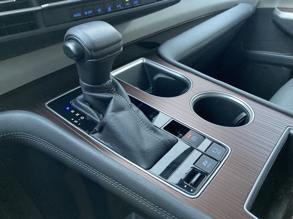 2021 Toyota Sienna LE San Antonio TX