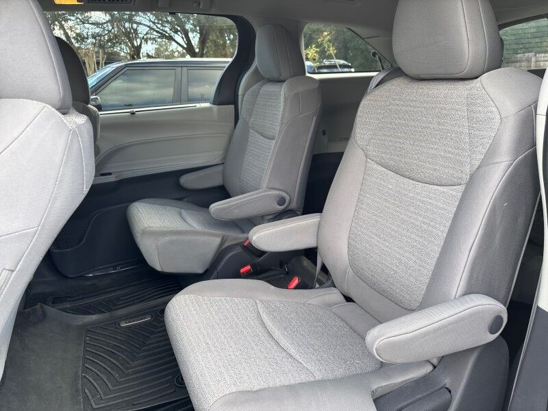 2021 Toyota Sienna LE Seffner FL