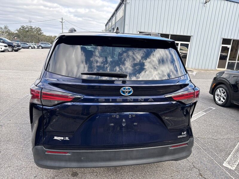 2021 Toyota Sienna LE Seffner FL