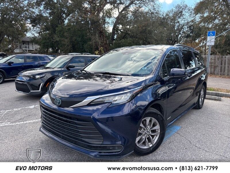 2021 Toyota Sienna LE Seffner FL
