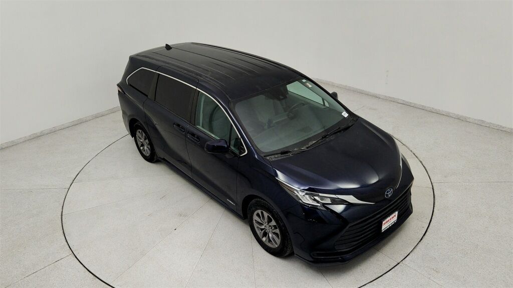 2021 Toyota Sienna LE Laurel MD