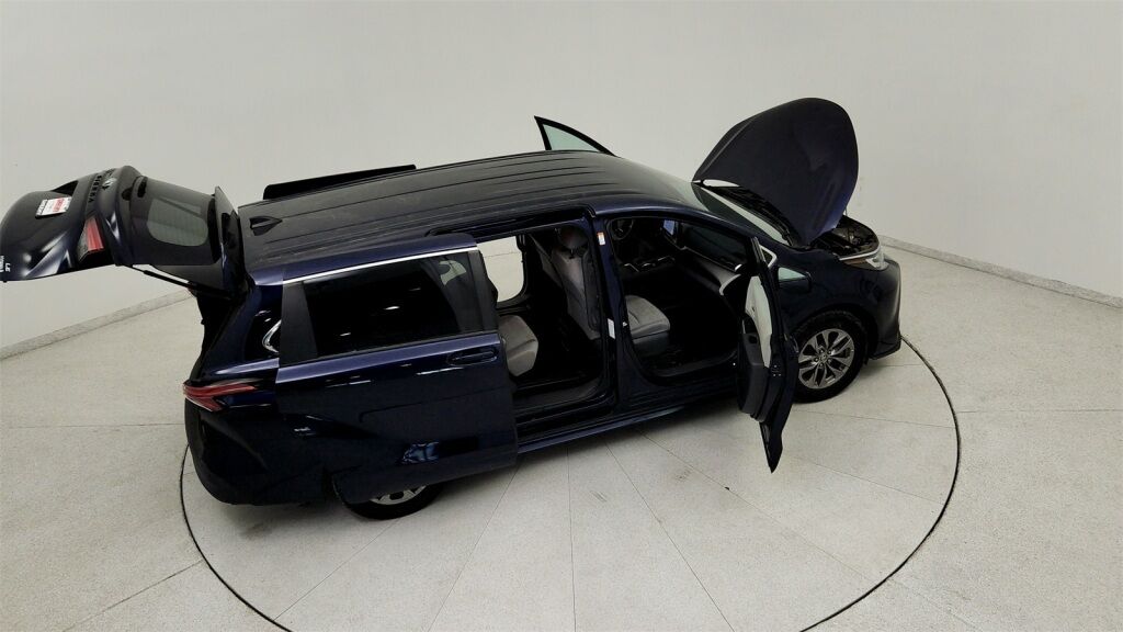 2021 Toyota Sienna LE Laurel MD