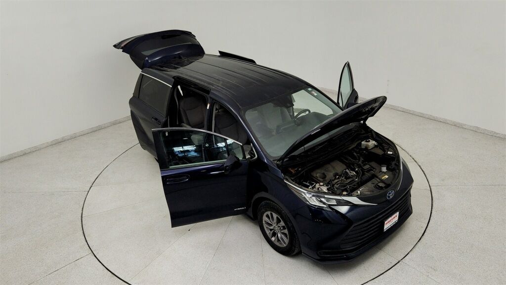 2021 Toyota Sienna LE Laurel MD