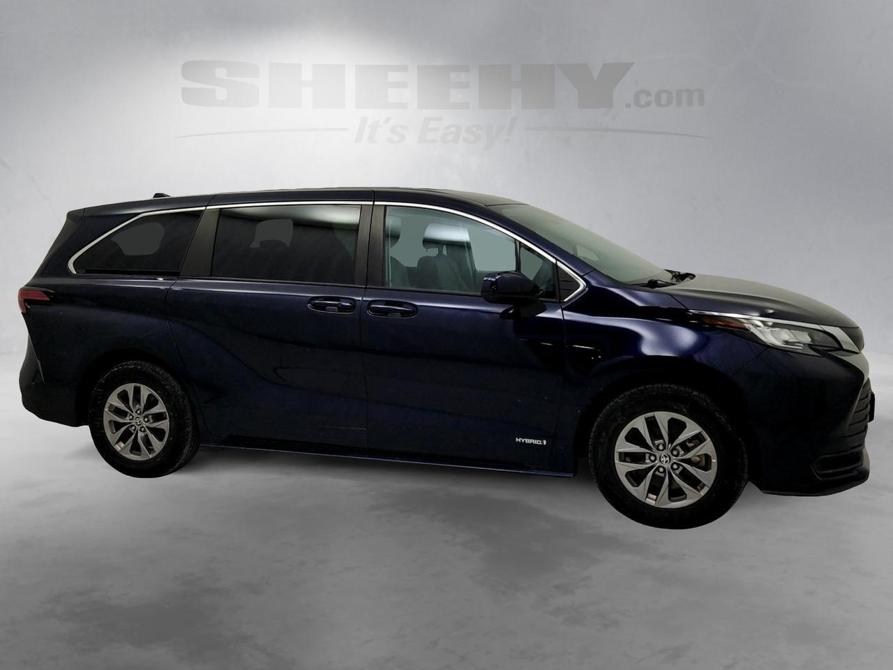 2021 Toyota Sienna LE Laurel MD