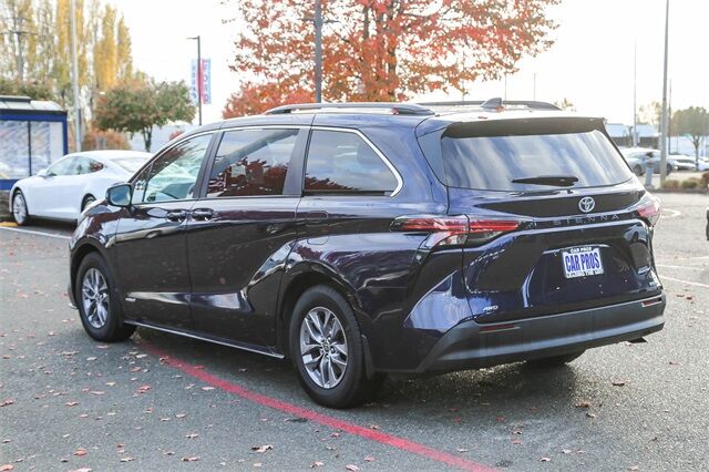 2021 Toyota Sienna LE Renton WA