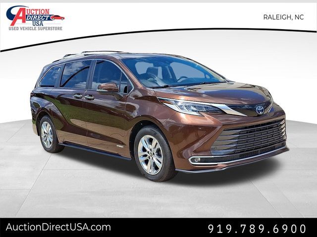 2021 Toyota Sienna Limited