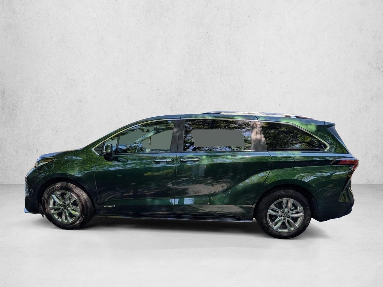 2021 Toyota Sienna Limited Roseville CA