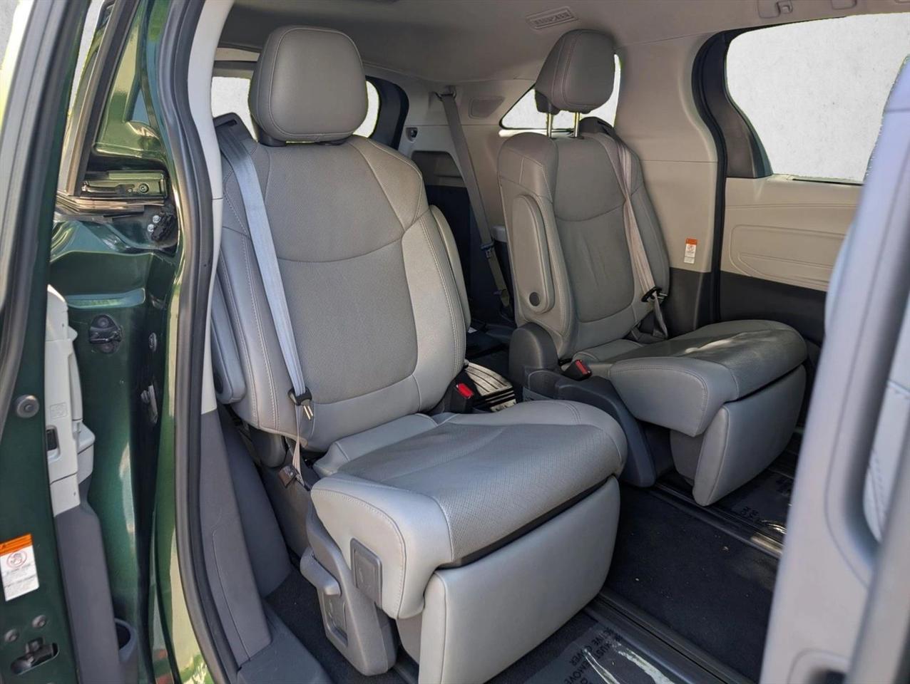 2021 Toyota Sienna Limited Roseville CA