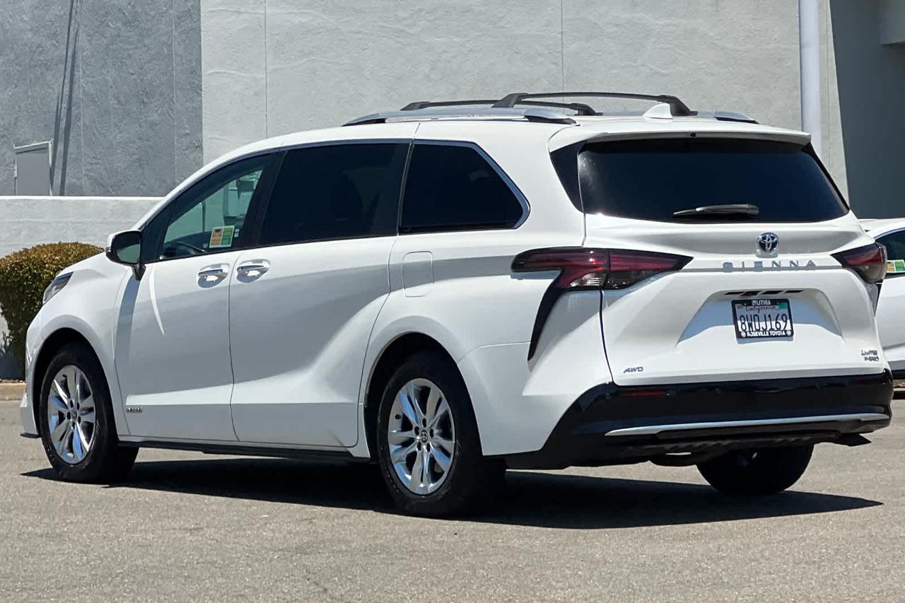 2021 Toyota Sienna Limited Roseville CA