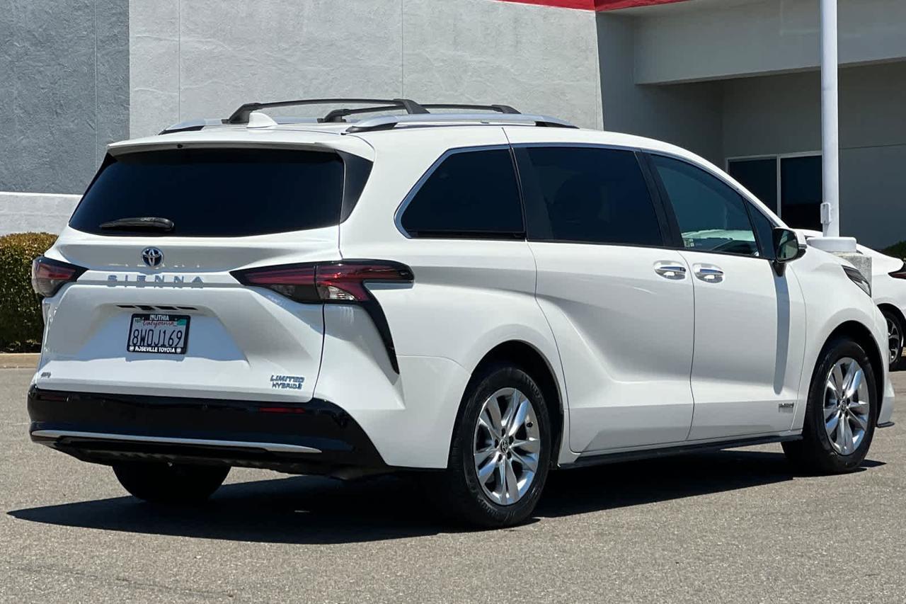 2021 Toyota Sienna Limited
