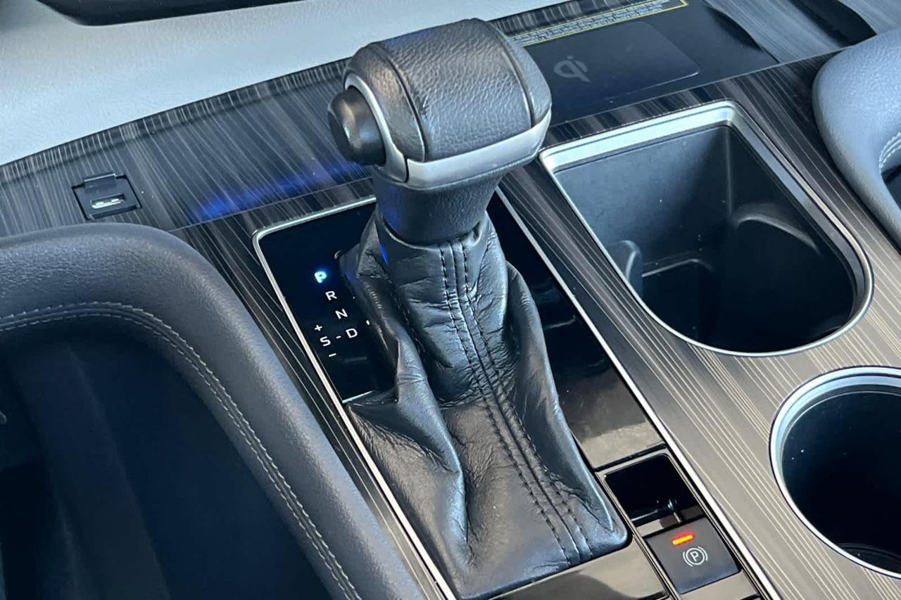 2021 Toyota Sienna Limited Roseville CA