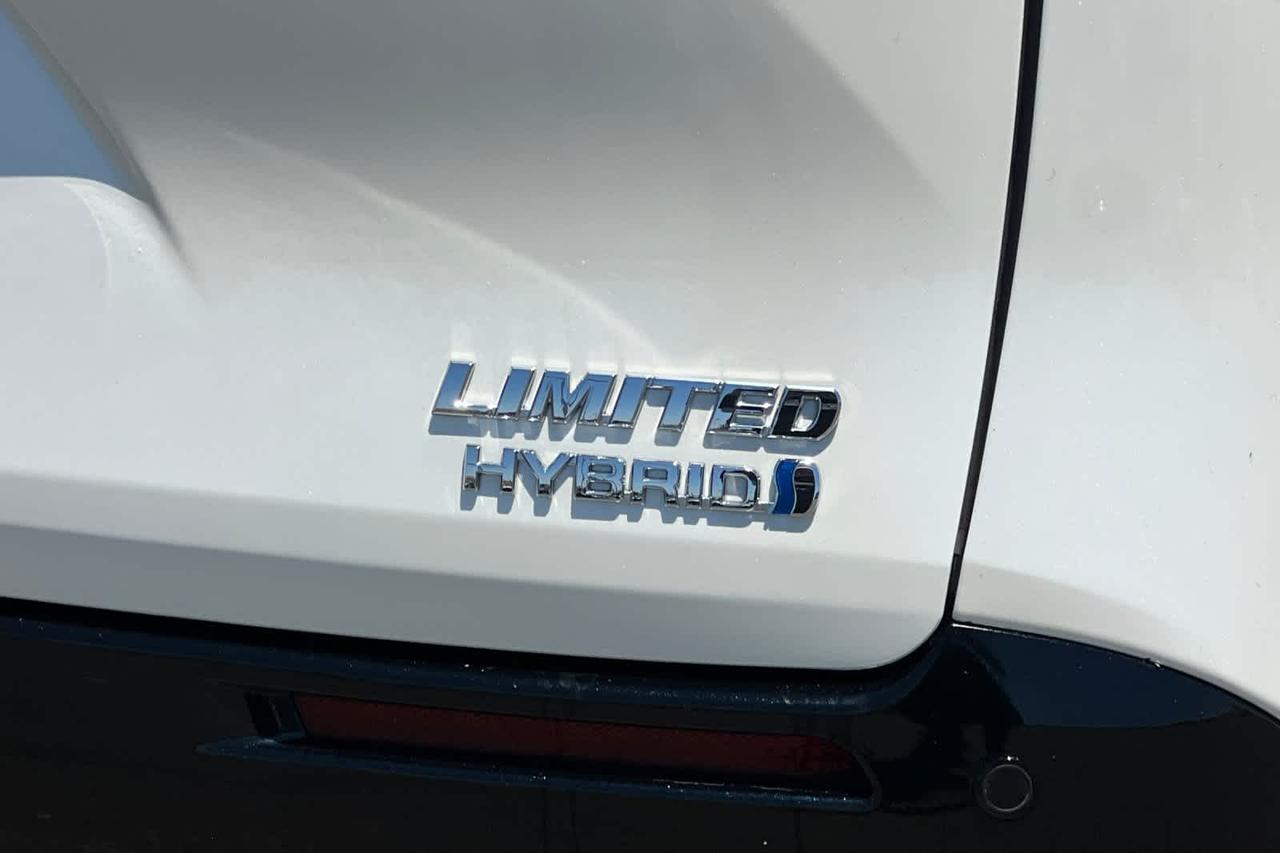 2021 Toyota Sienna Limited Roseville CA