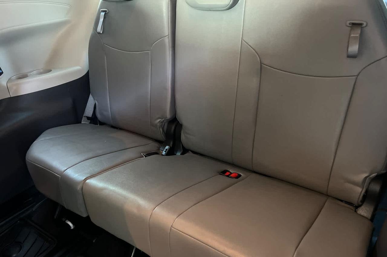 2021 Toyota Sienna Limited Roseville CA