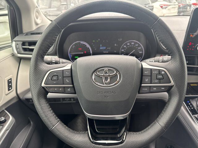 2021 Toyota Sienna Limited San Antonio TX