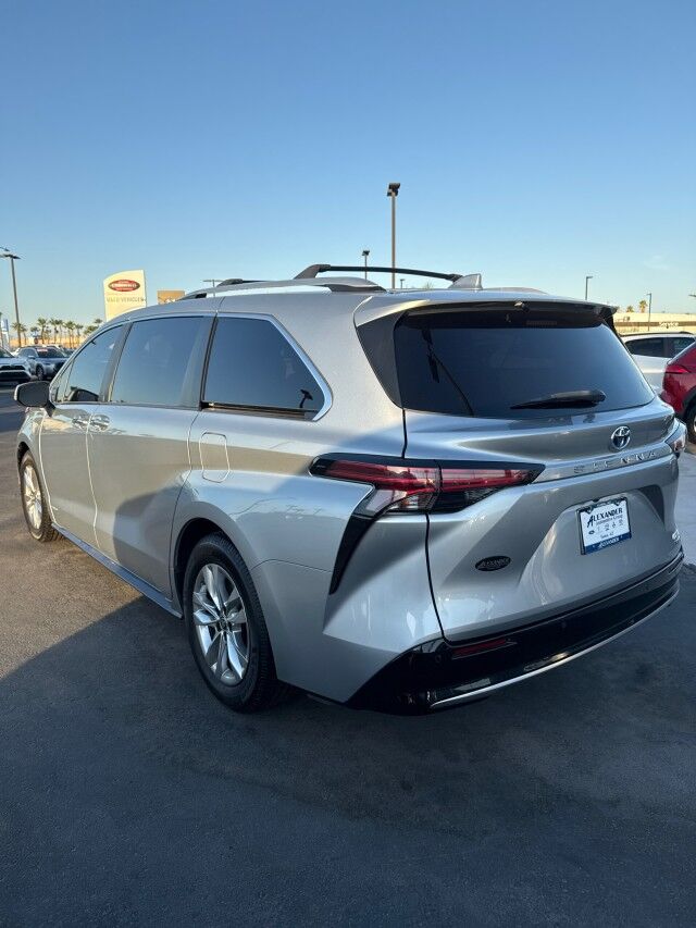 2021 Toyota Sienna Limited Yuma AZ