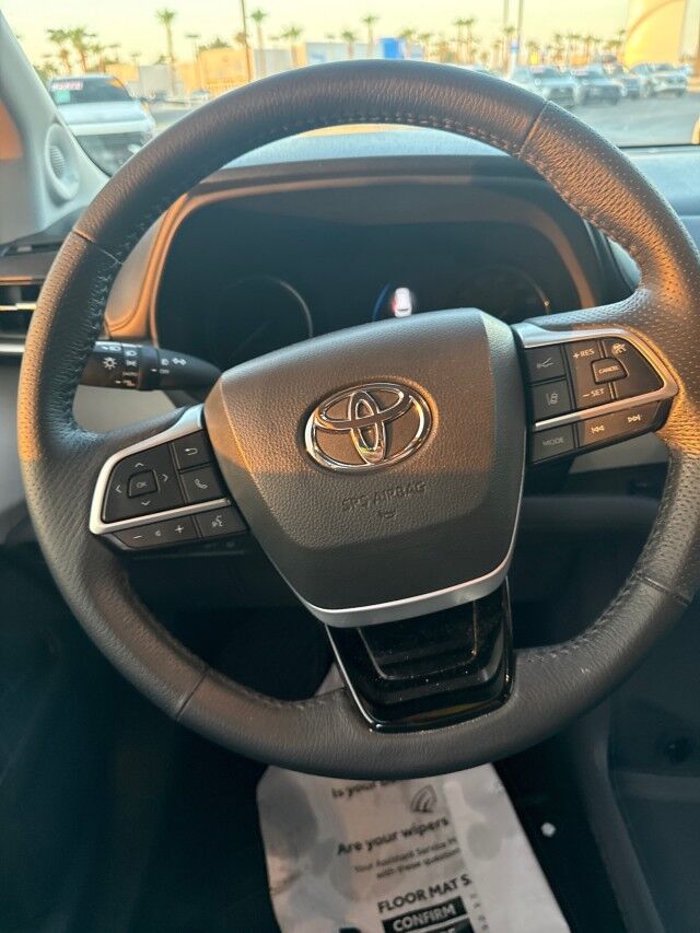 2021 Toyota Sienna Limited Yuma AZ