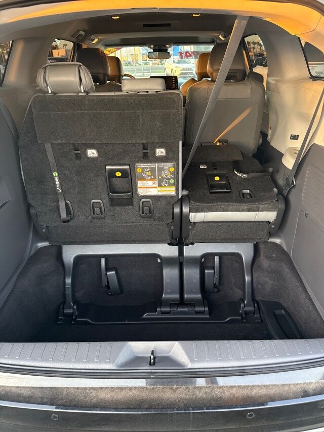 2021 Toyota Sienna Limited Yuma AZ