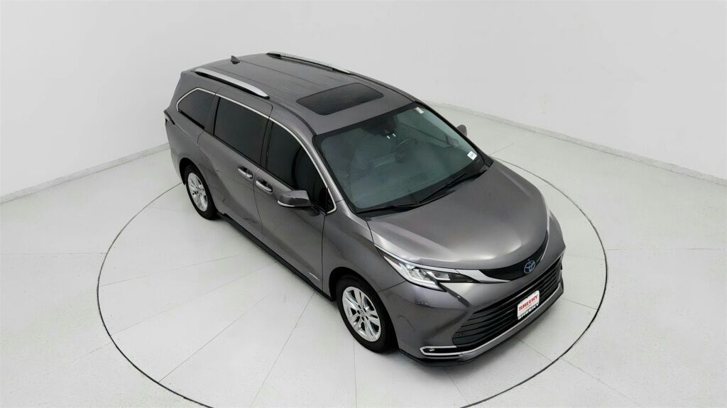2021 Toyota Sienna Limited Laurel MD