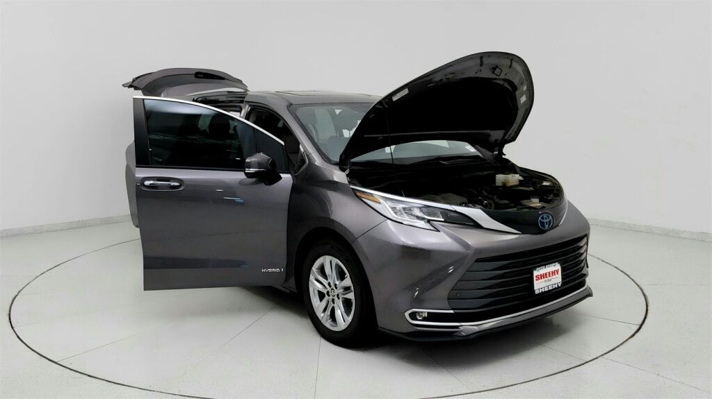 2021 Toyota Sienna Limited Laurel MD