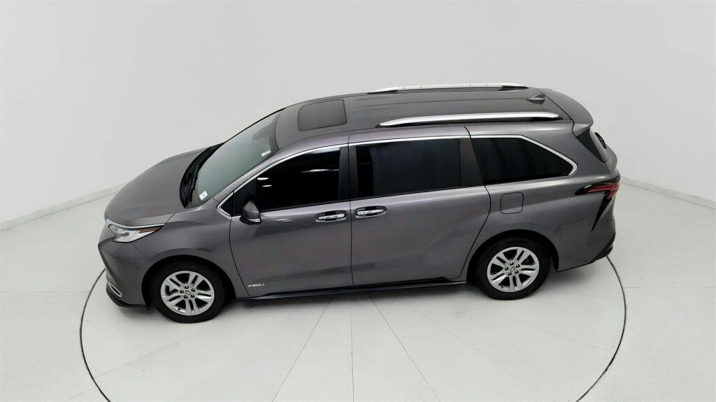 2021 Toyota Sienna Limited Laurel MD