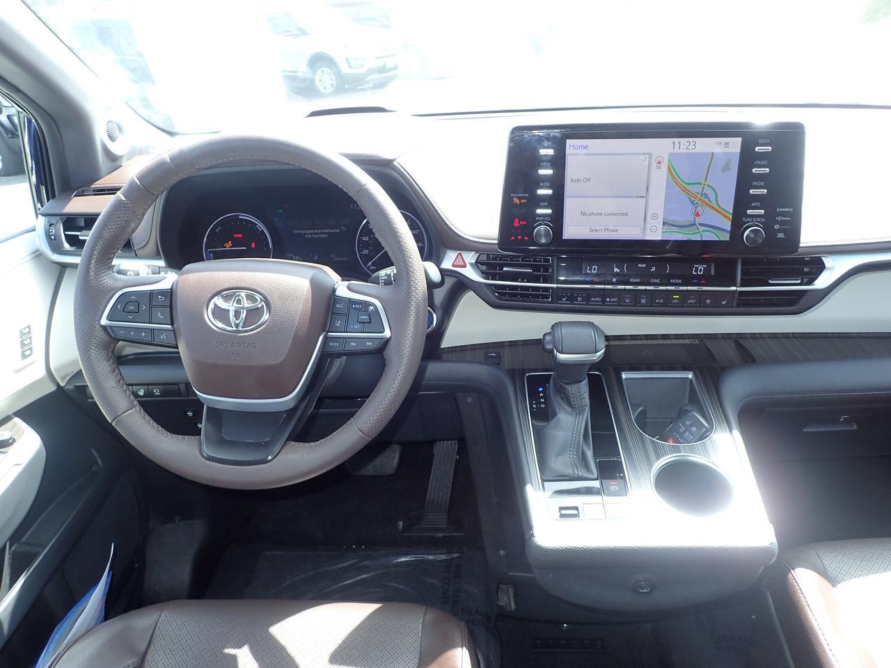 2021 Toyota Sienna Platinum Anaheim CA