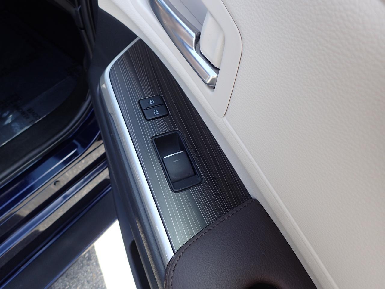 2021 Toyota Sienna Platinum Anaheim CA