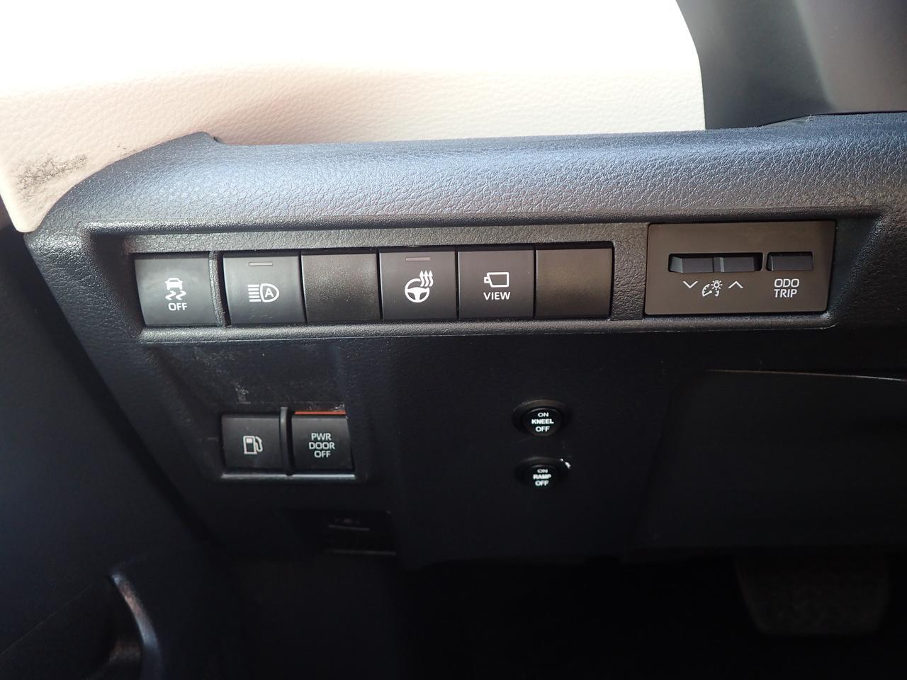 2021 Toyota Sienna Platinum Anaheim CA