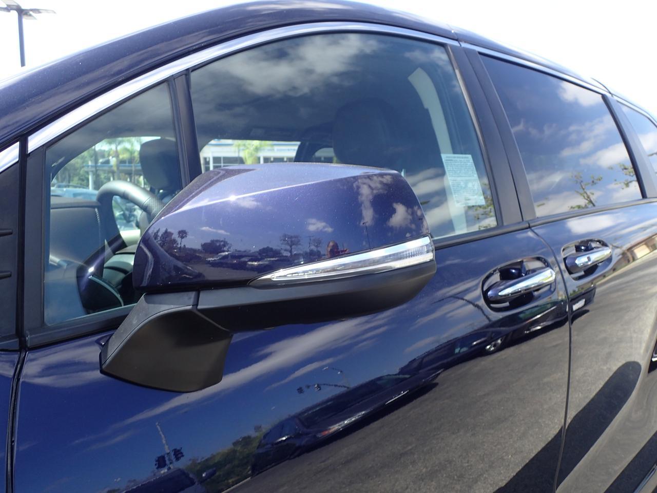 2021 Toyota Sienna Platinum Anaheim CA