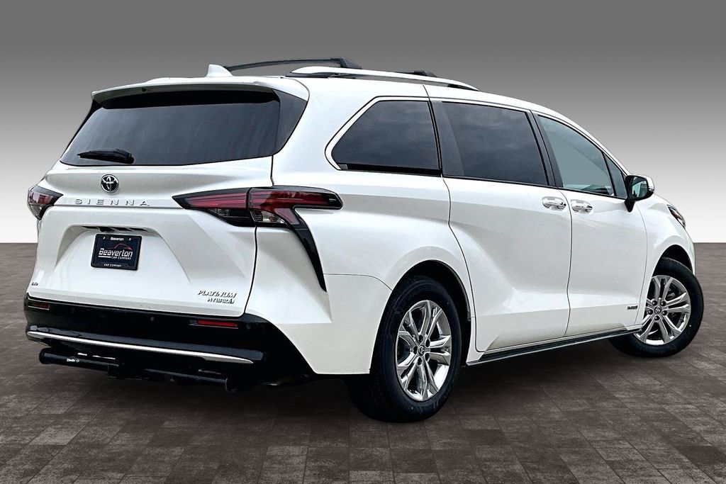 2021 Toyota Sienna Platinum OR