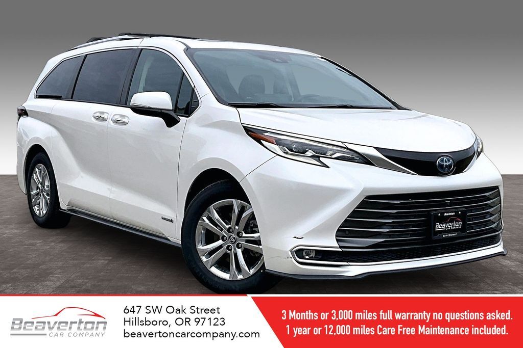 2021 Toyota Sienna Platinum