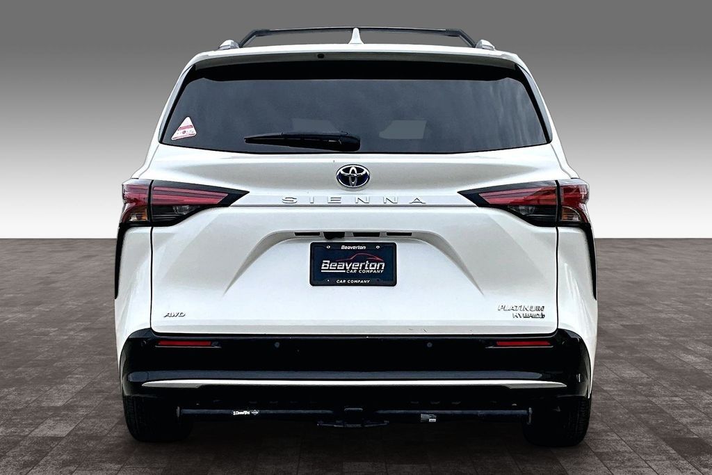 2021 Toyota Sienna Platinum OR