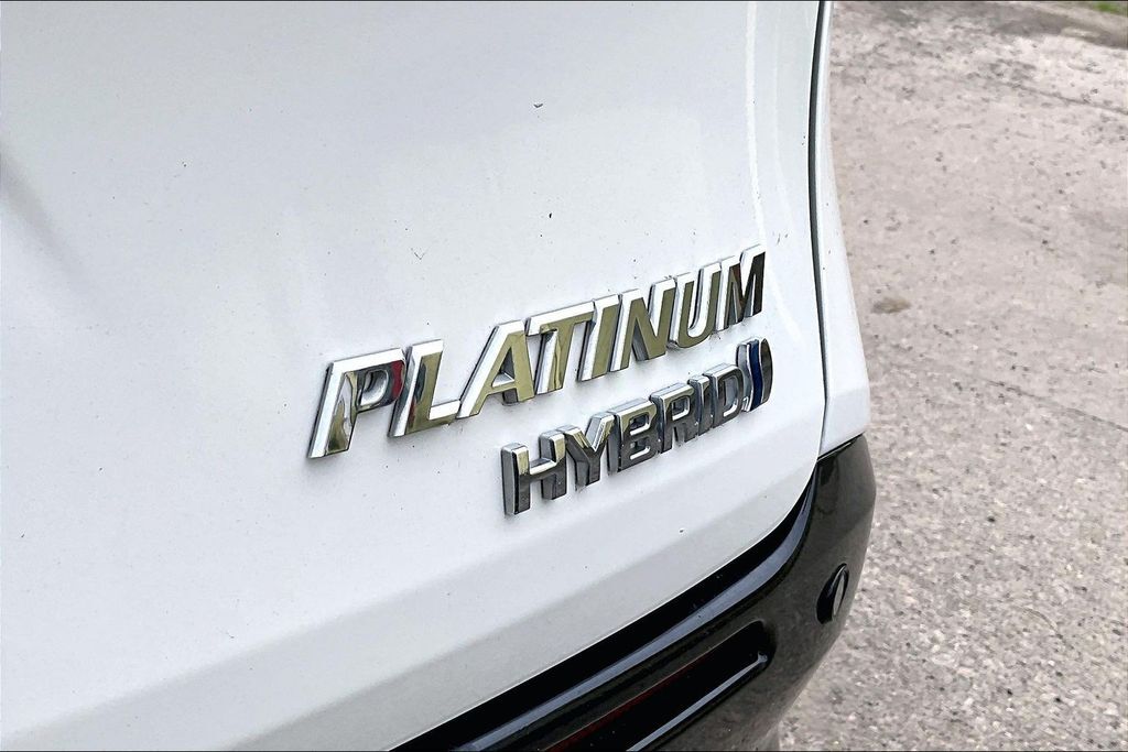 2021 Toyota Sienna Platinum OR