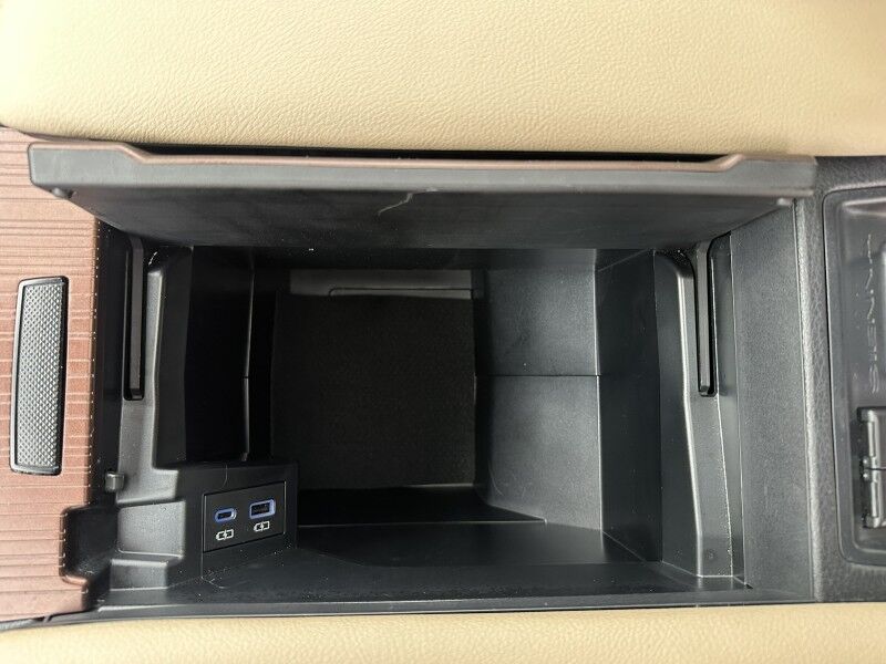 2021 Toyota Sienna XLE - HANDICAP VAN Webster MA