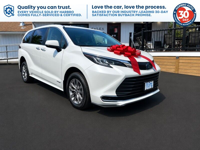 2021 Toyota Sienna XLE - HANDICAP VAN