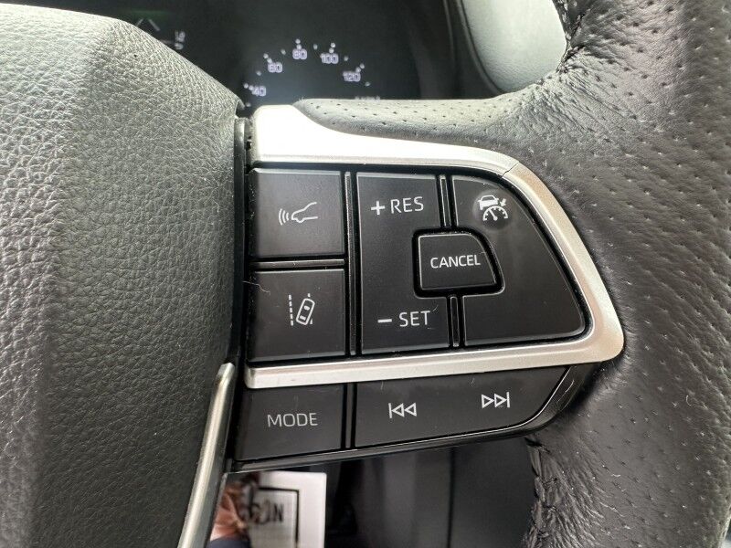 2021 Toyota Sienna XLE - HANDICAP VAN Webster MA