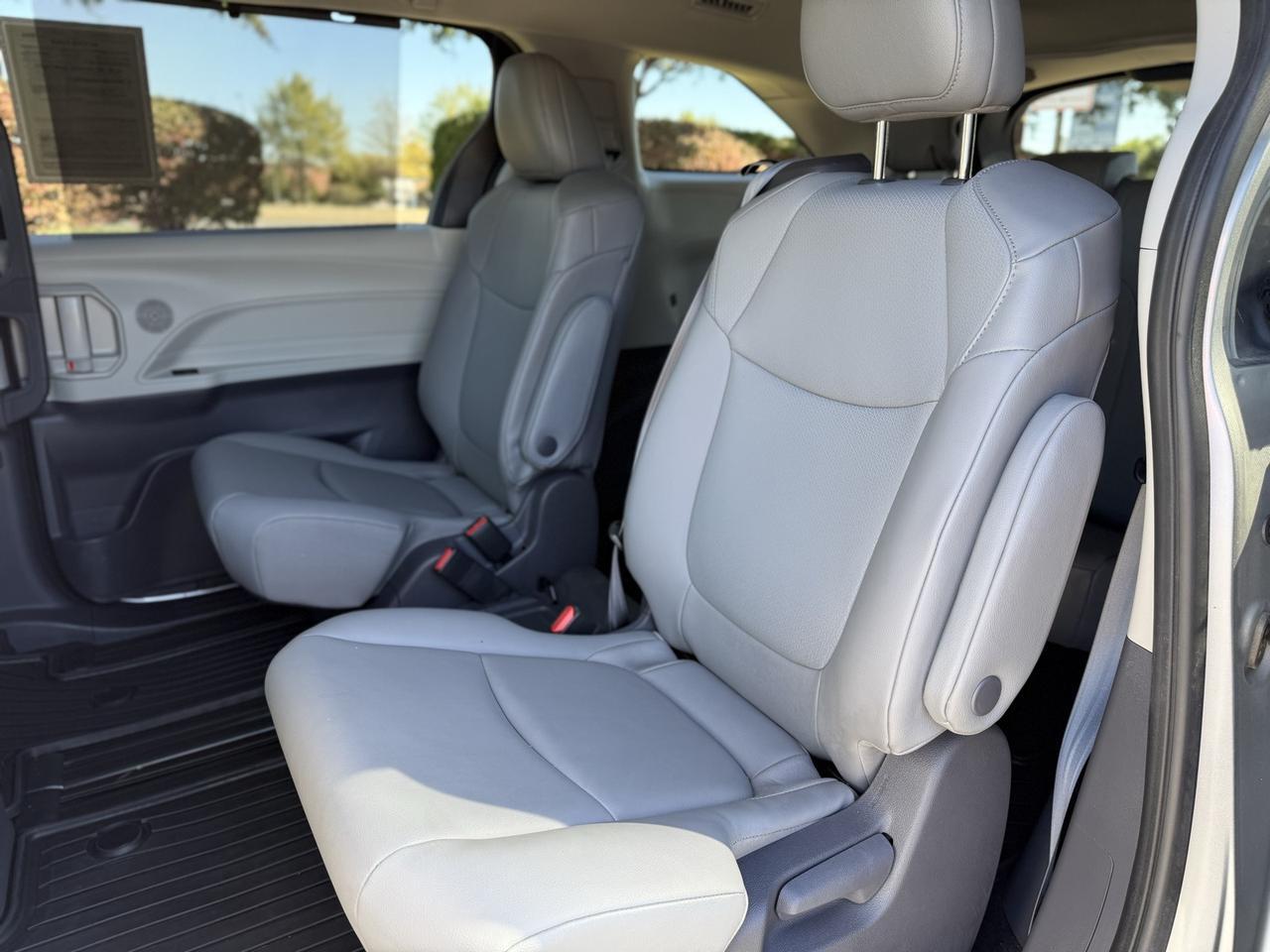 2021 Toyota Sienna XLE 8 Passenger Stafford VA