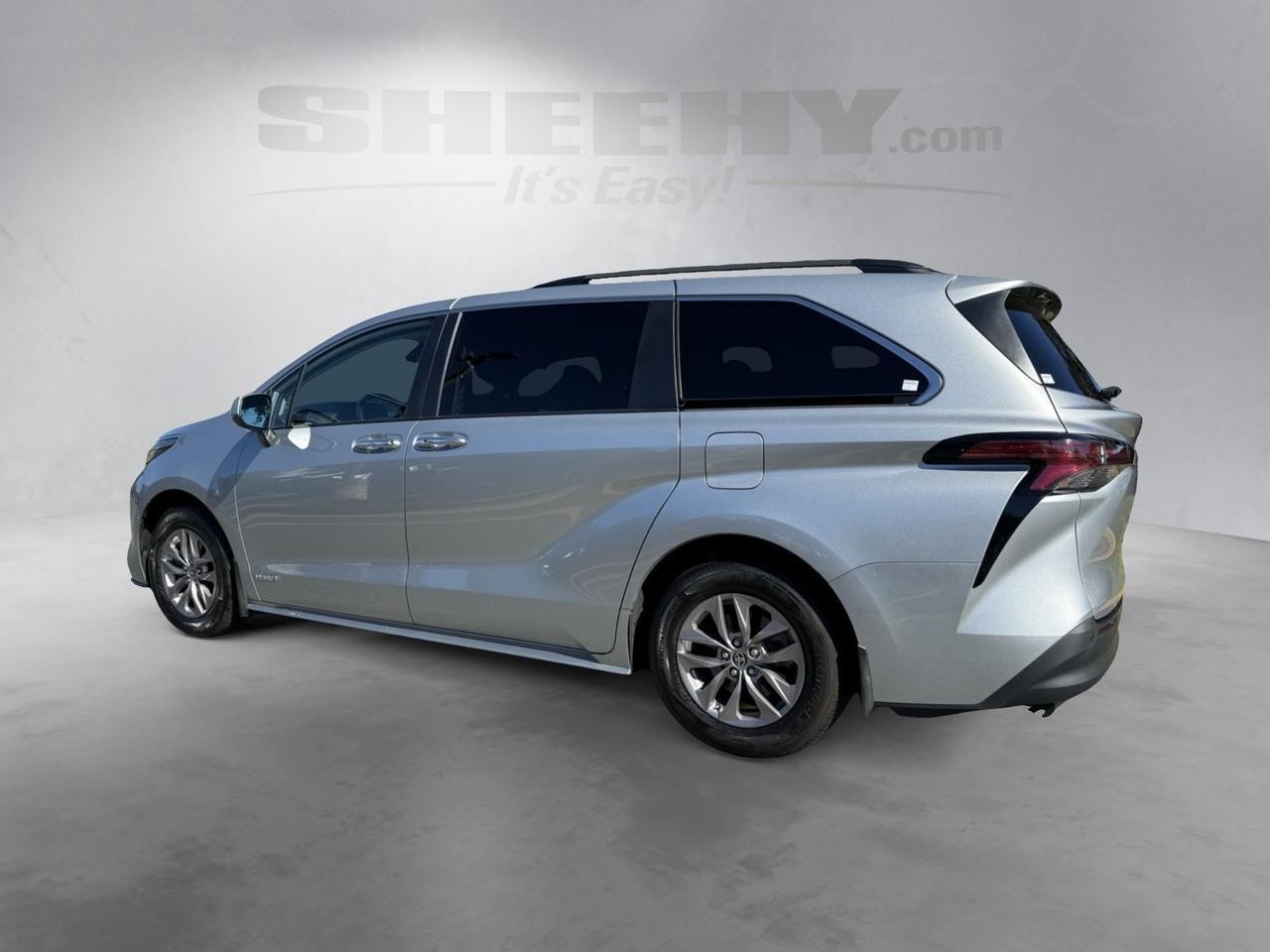 2021 Toyota Sienna XLE 8 Passenger Stafford VA