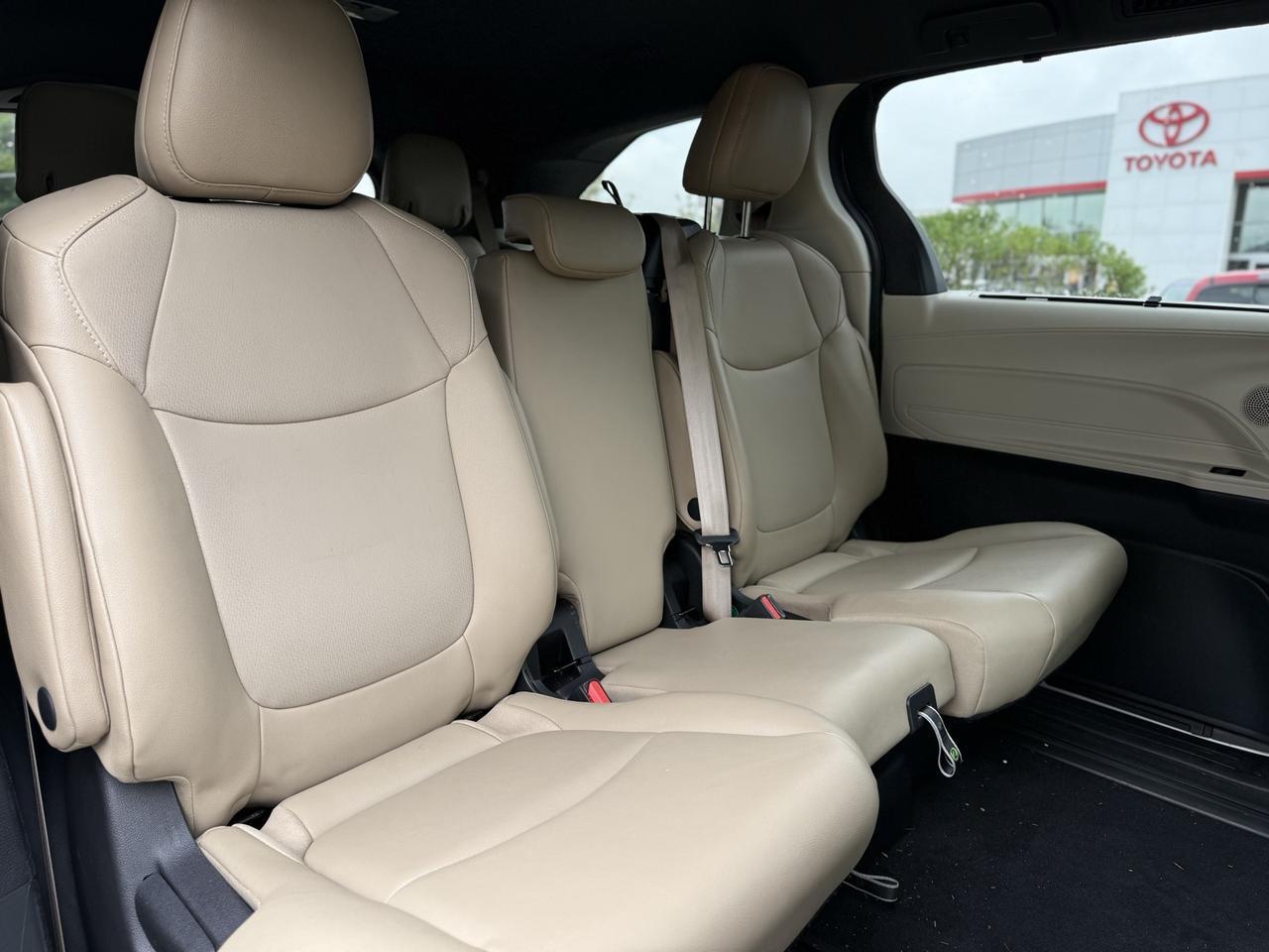 2021 Toyota Sienna XLE 8 Passenger Stafford VA