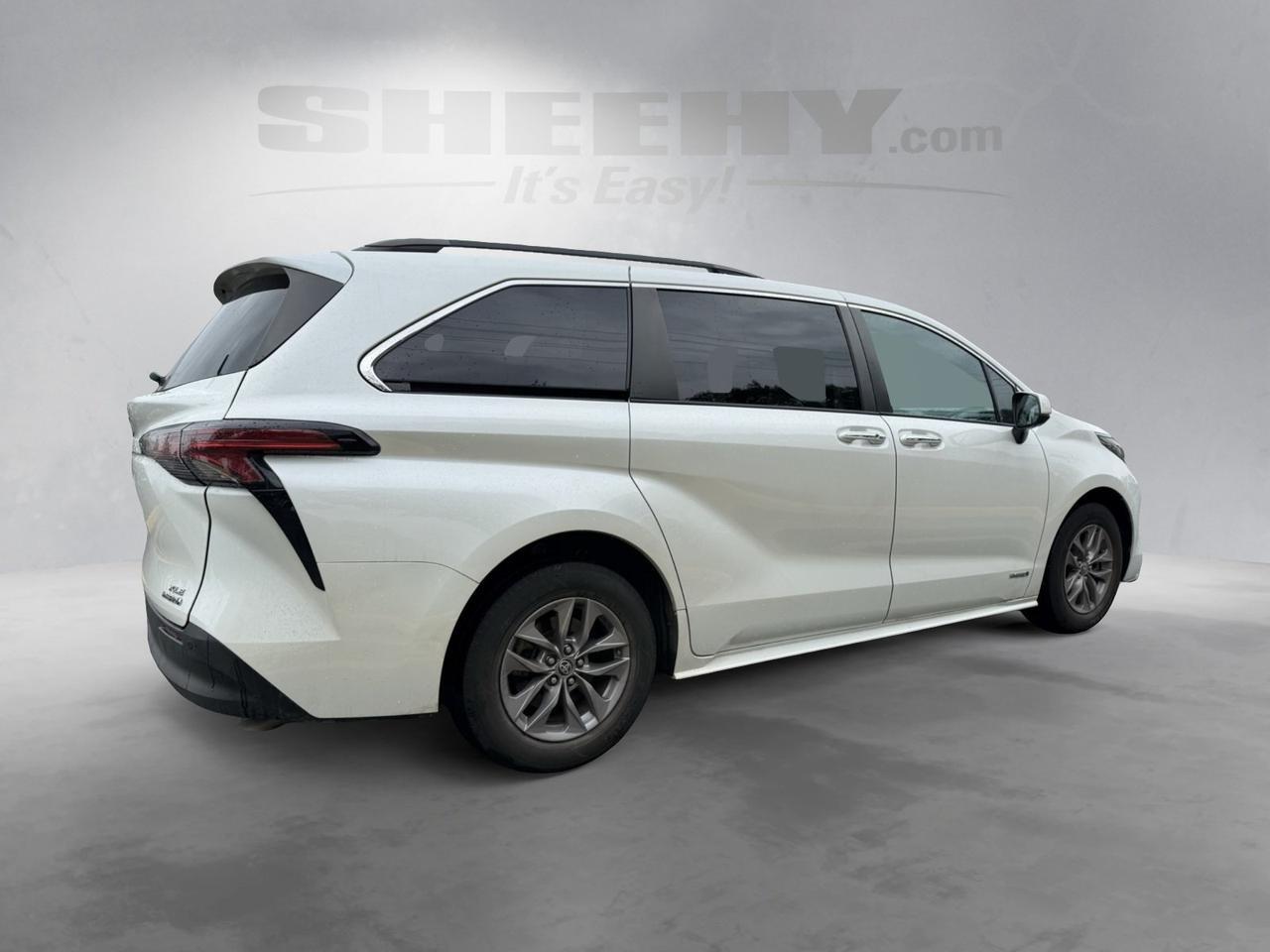 2021 Toyota Sienna XLE 8 Passenger Stafford VA