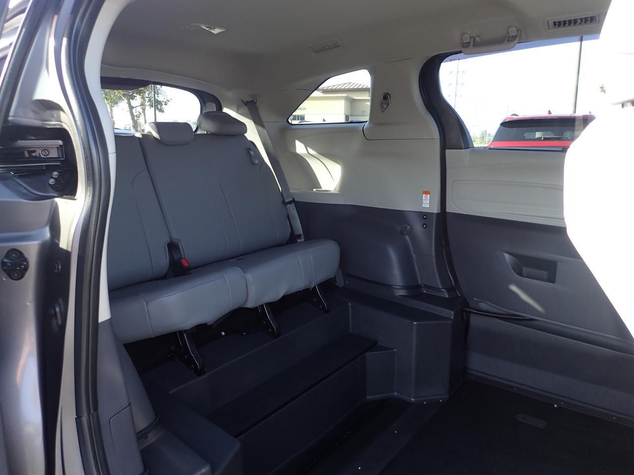 2021 Toyota Sienna XLE Anaheim CA