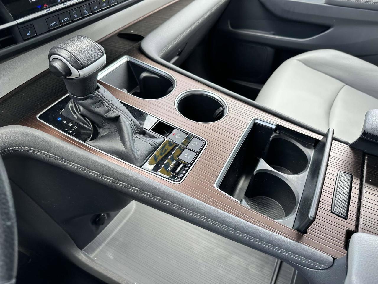 2021 Toyota Sienna XLE San Clemente CA